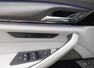 BMW M5 Sedan 4,4 l 460 kw