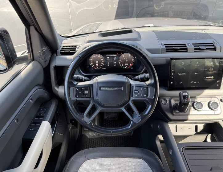 Land Rover Defender SUV / Terénní 3,0 l 221 kw