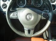 Volkswagen Tiguan 16