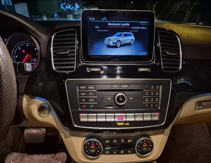 Mercedes-Benz GLS SUV / Terénní 3,0 l 190 kw