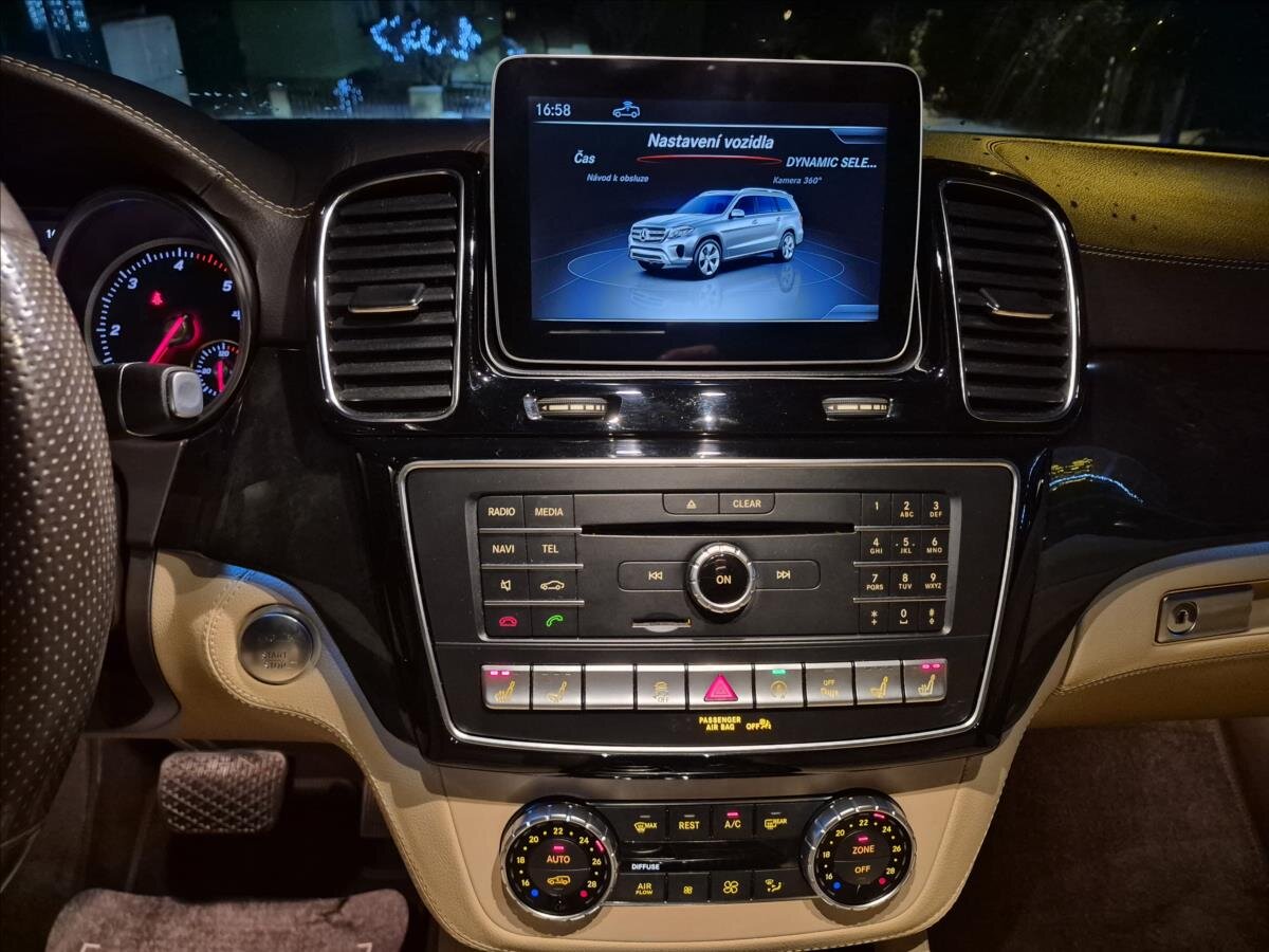 Mercedes-Benz GLS SUV / Terénní 3,0 l 190 kw