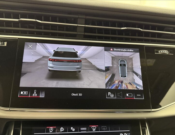 Audi Q8 SUV 3,0 l 210 kw