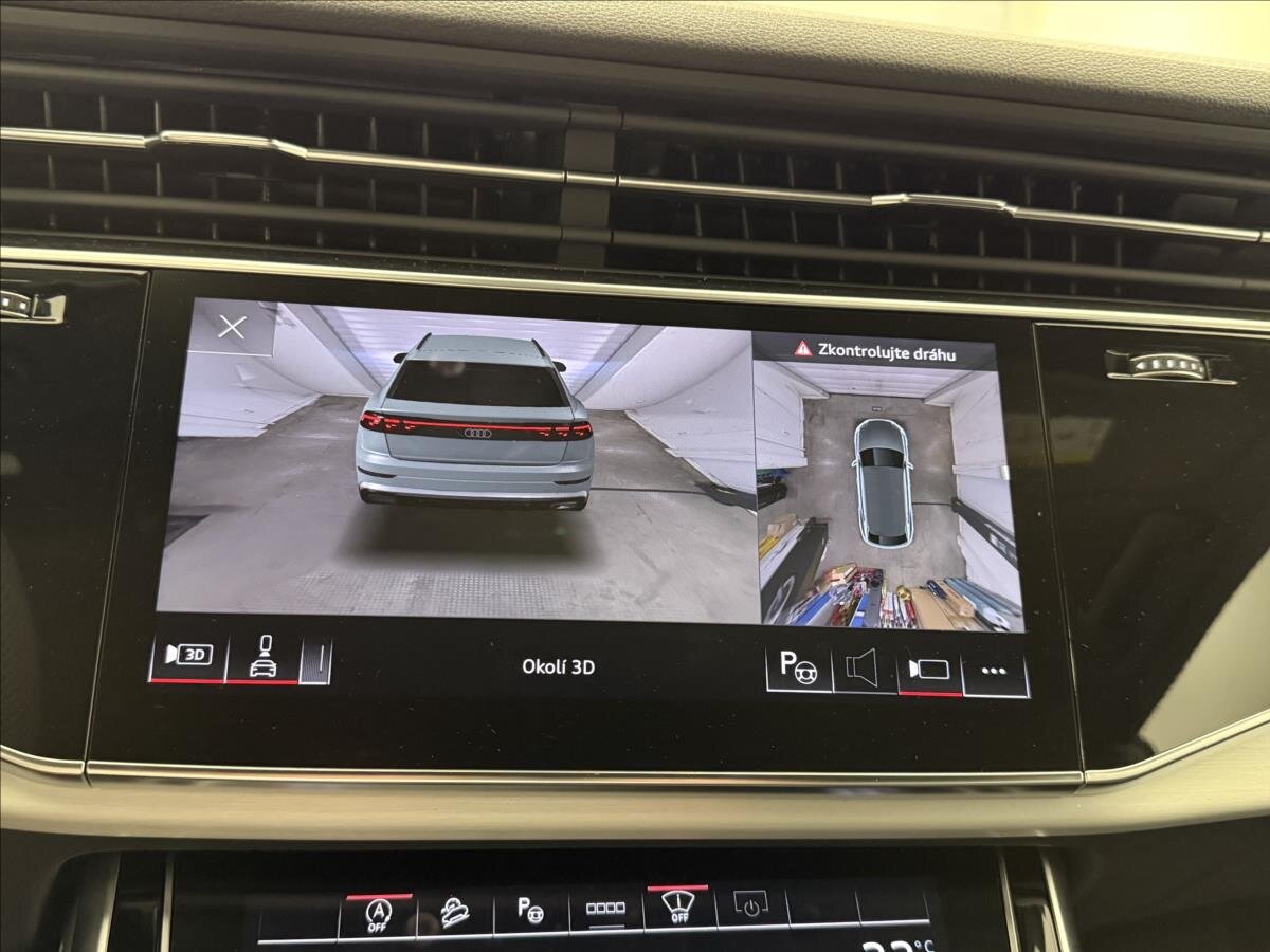 Audi Q8 SUV 3,0 l 210 kw