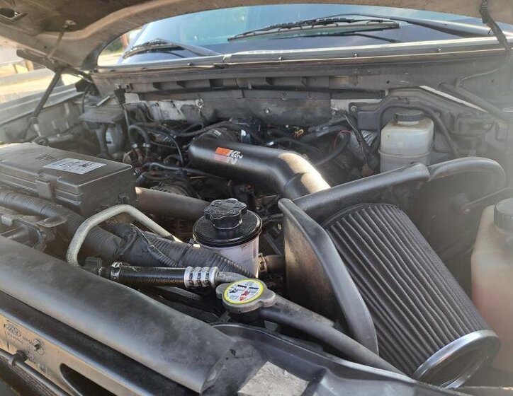 Ford F-150 Pick-up 6,2 l 306 kw