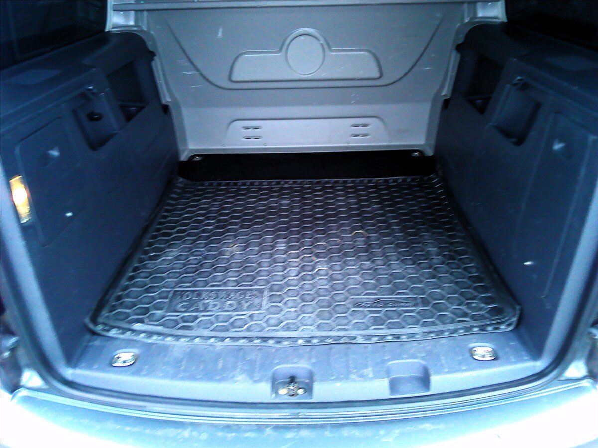 Volkswagen Caddy Kombi 1,6 l 75 kw