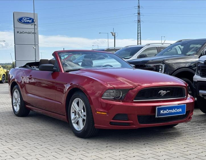 Ford Mustang 7