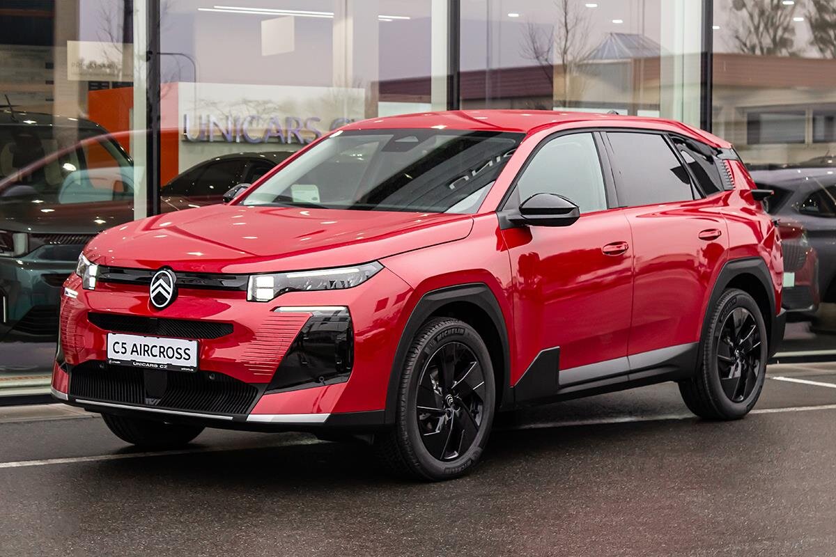 Citroën C5 Aircross SUV / Terénní 1,2 l 107 kw