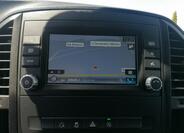 Mercedes-Benz Vito 12