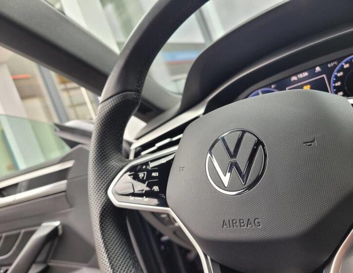 Volkswagen Arteon Liftback 2,0 l 147 kw