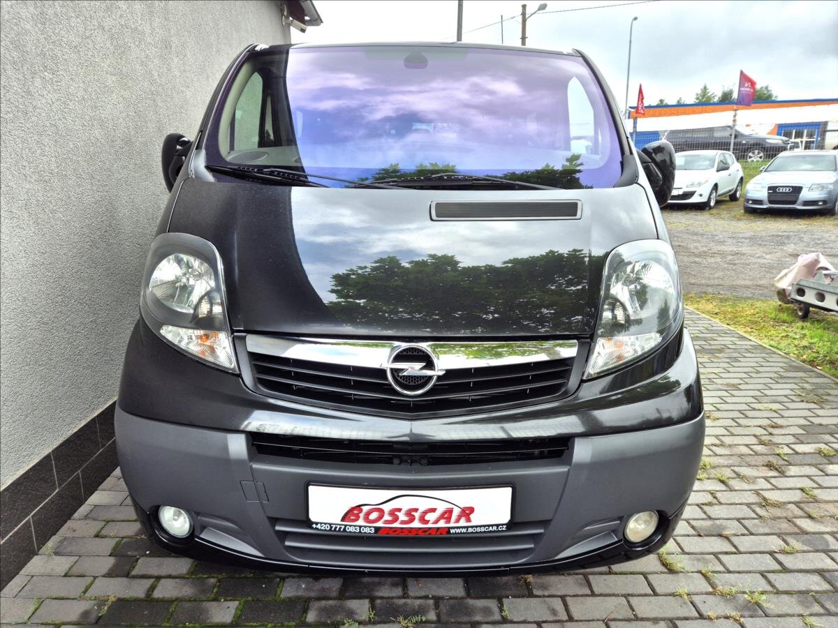 Opel Vivaro VAN-Minibus 2,0 l 84 kw