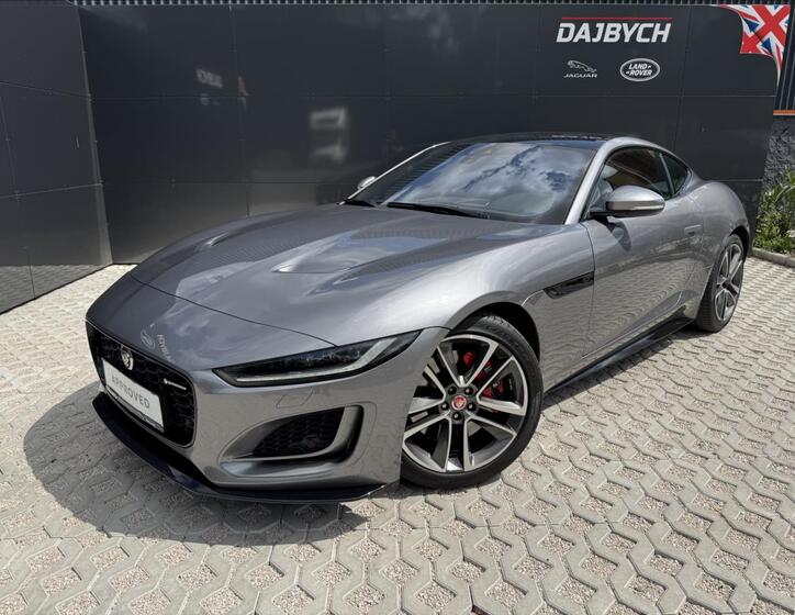 Jaguar F-Type 1