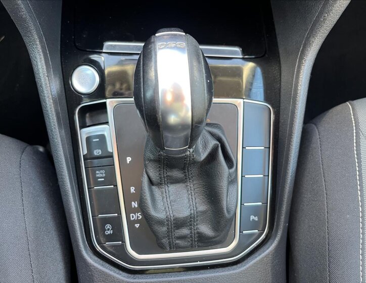 Volkswagen Golf Sportsvan Kombi 1,6 l 81 kw