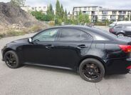 Lexus IS 220 11