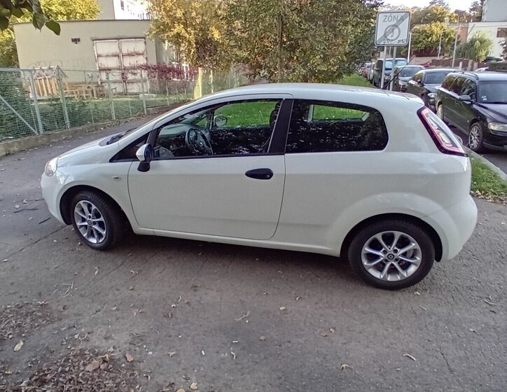 Fiat Punto 16