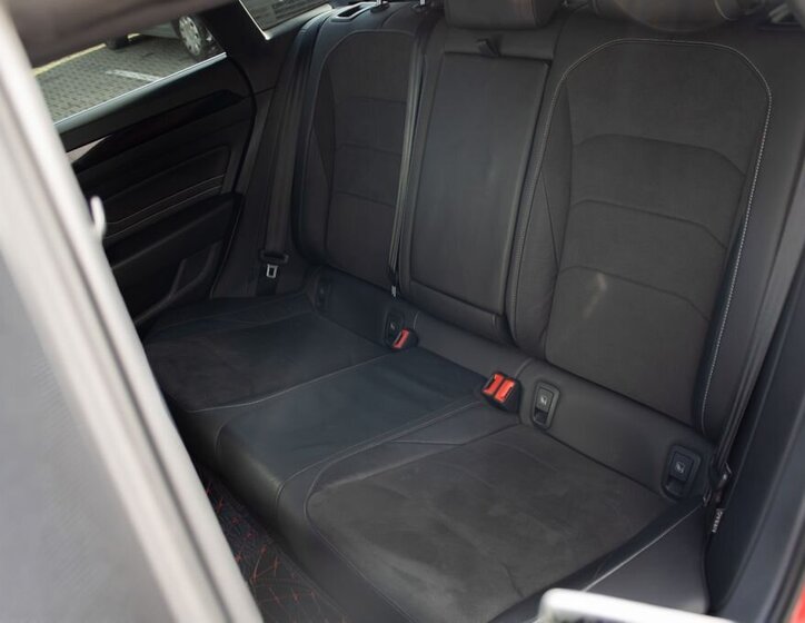 Volkswagen Arteon Kombi 2,0 l 147 kw