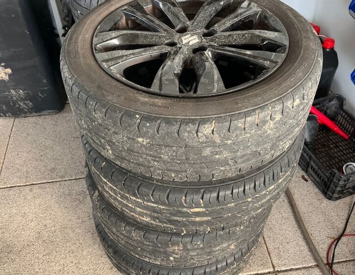 Suzuki Swift Hatchback 1,2 l 69 kw