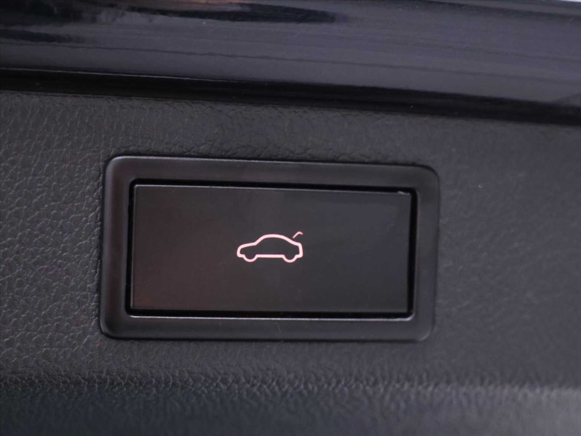 Škoda Superb Kombi 2,0 l 140 kw