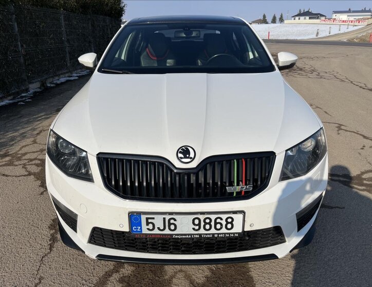 Škoda Octavia Sedan 2,0 l 135 kw