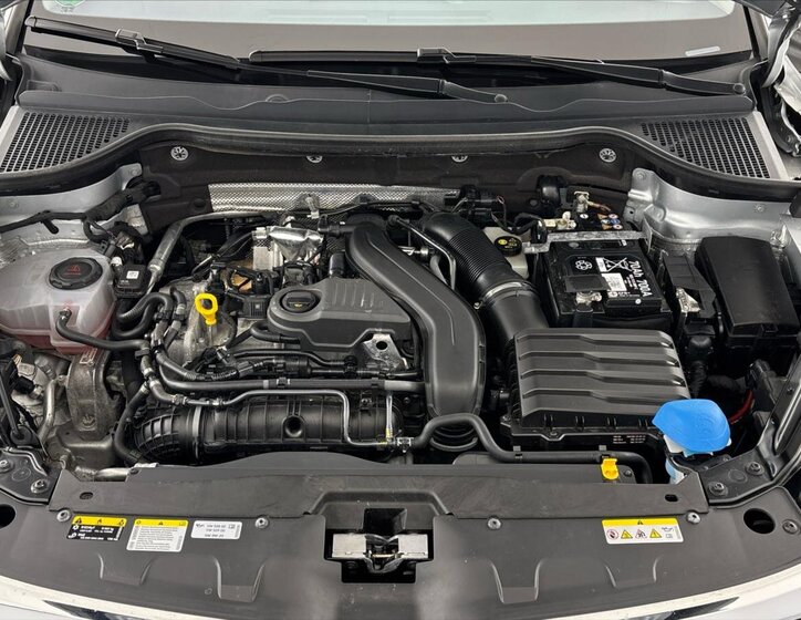 Škoda Karoq SUV / Terénní 1,5 l 110 kw