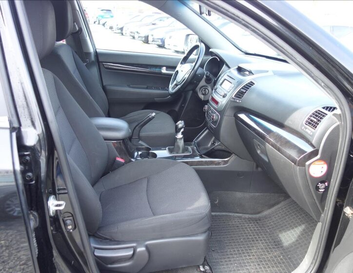 KIA Sorento SUV 2,2 l 145 kw