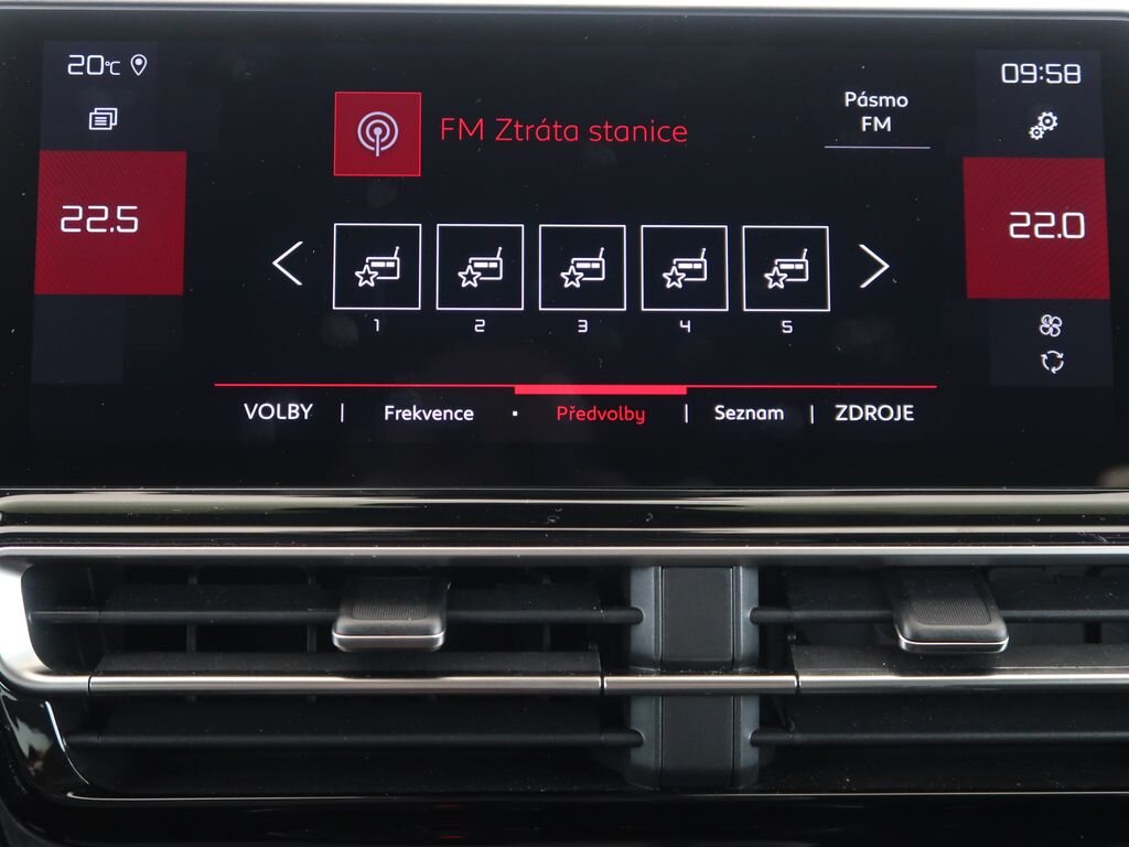 Citroën C5 Aircross SUV / Terénní 1,5 l 96 kw