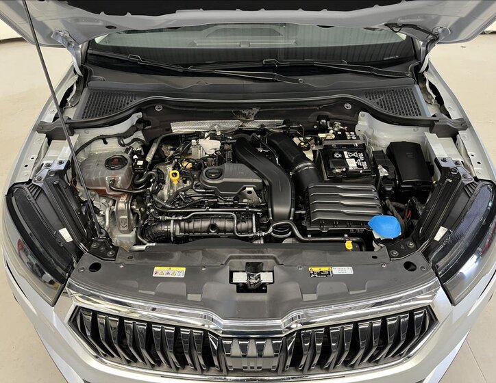 Škoda Karoq SUV 1,5 l 110 kw