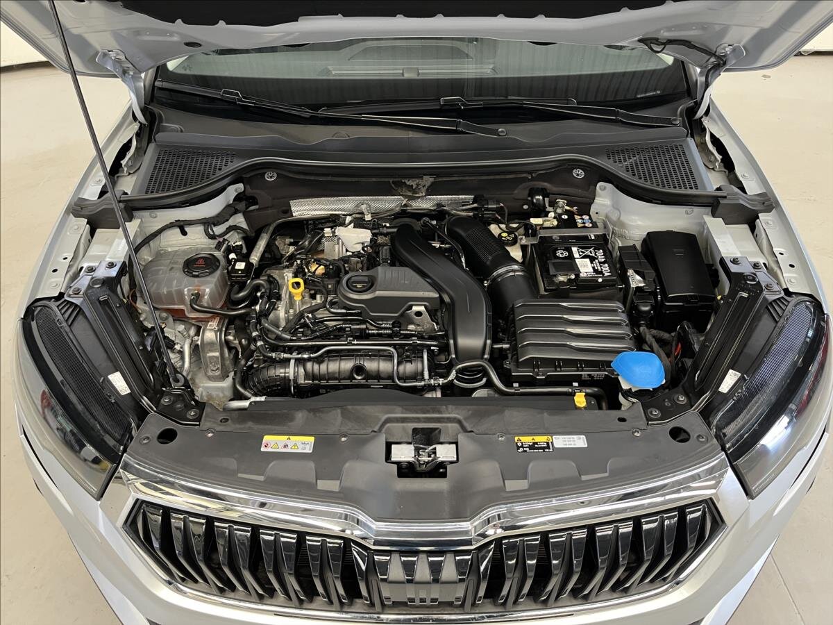 Škoda Karoq SUV 1,5 l 110 kw