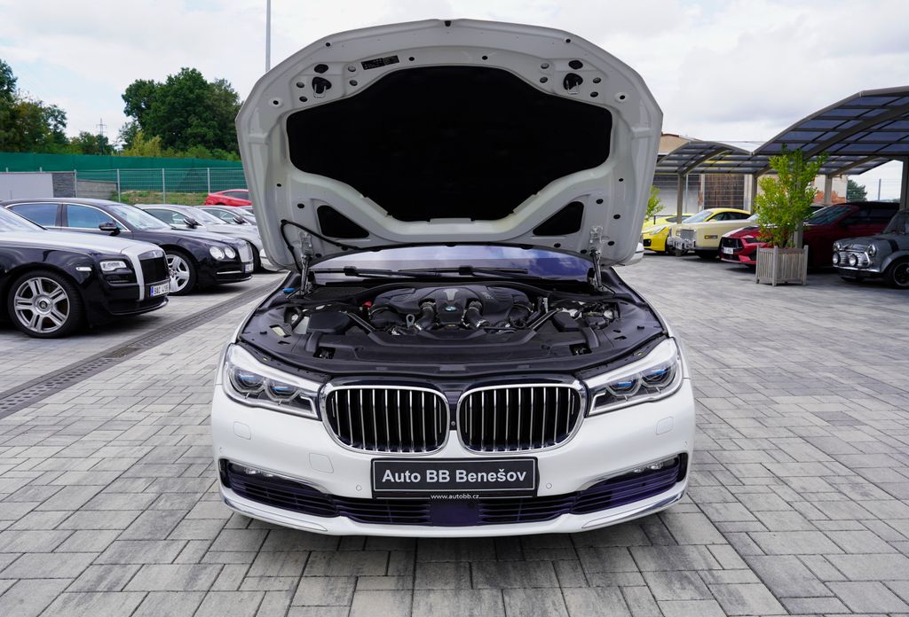 BMW Řada 7