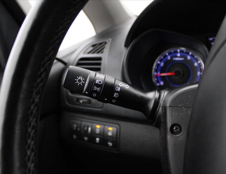 Hyundai ix20 MPV 1,6 l 92 kw