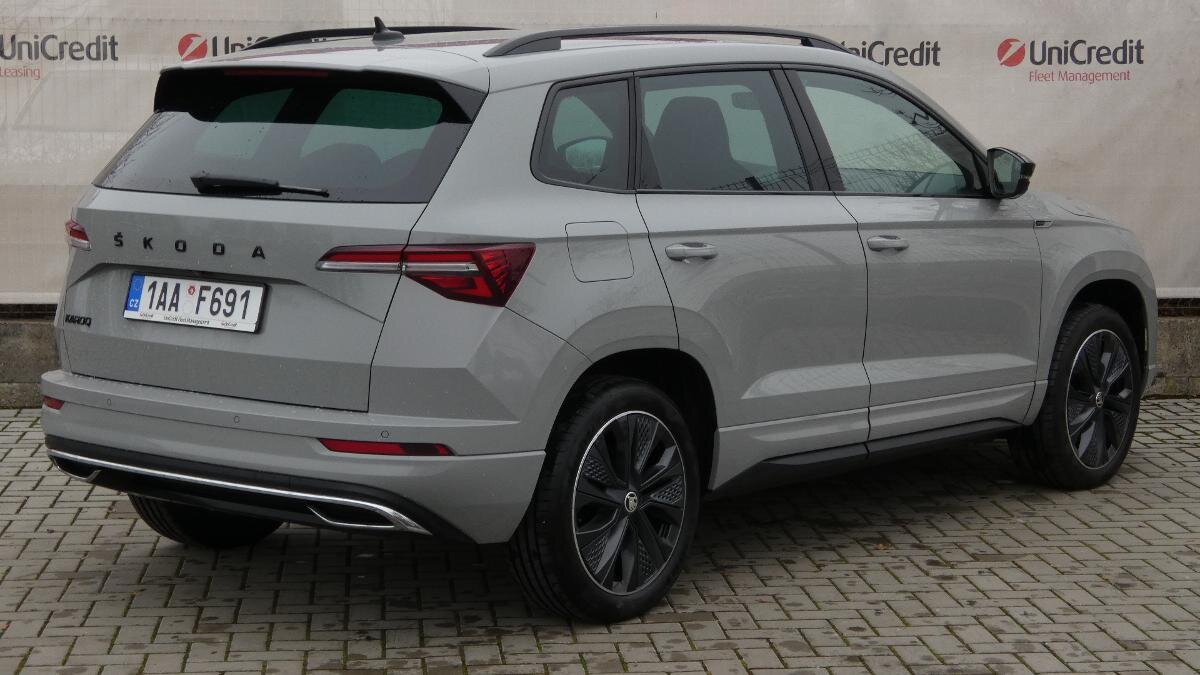 Škoda Karoq SUV 1,5 l 110 kw