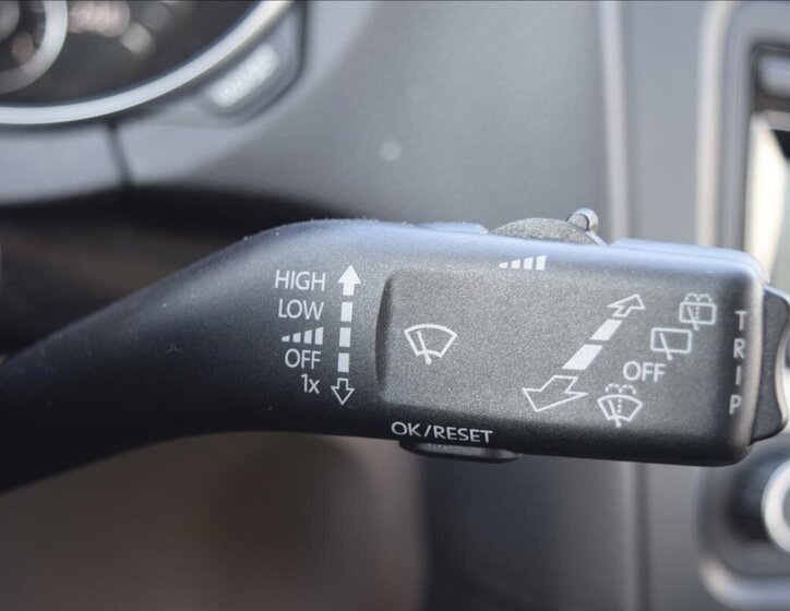 Volkswagen Golf Kombi 1,6 l 66 kw