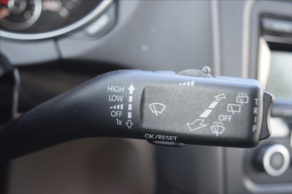 Volkswagen Golf Kombi 1,6 l 66 kw