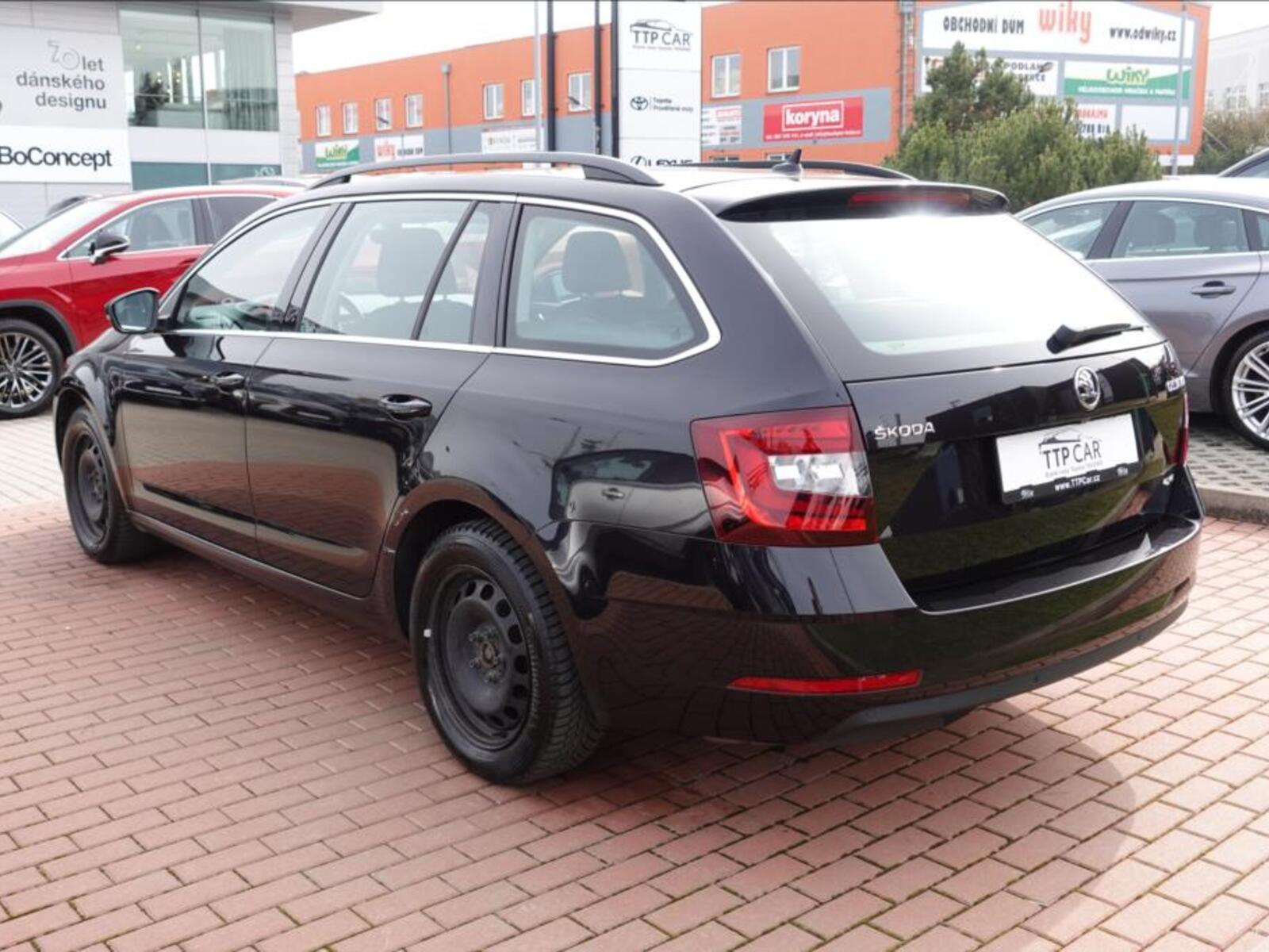Škoda Octavia 6