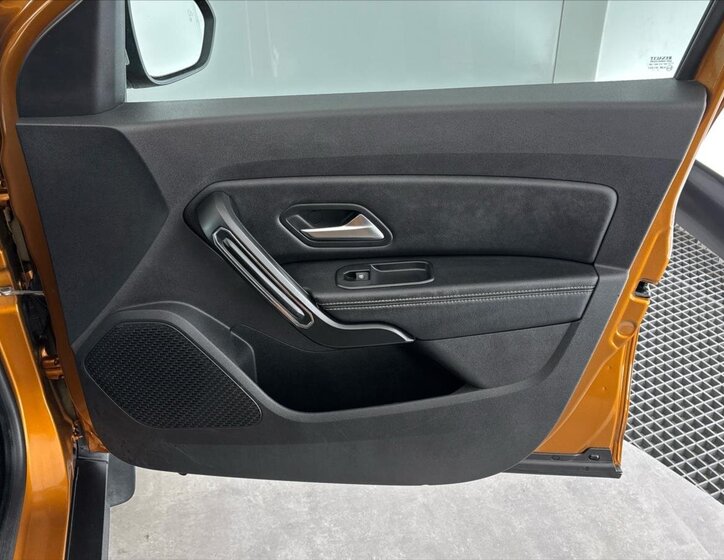 Dacia Duster SUV / Terénní 1,5 l 80 kw