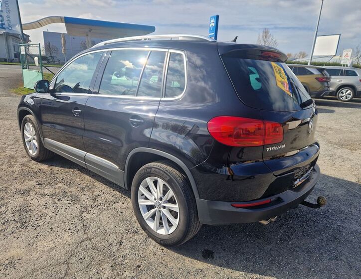 Volkswagen Tiguan 7