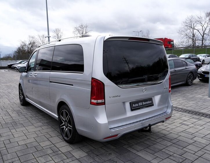 Mercedes-Benz Třídy V MPV 2,0 l 176 kw