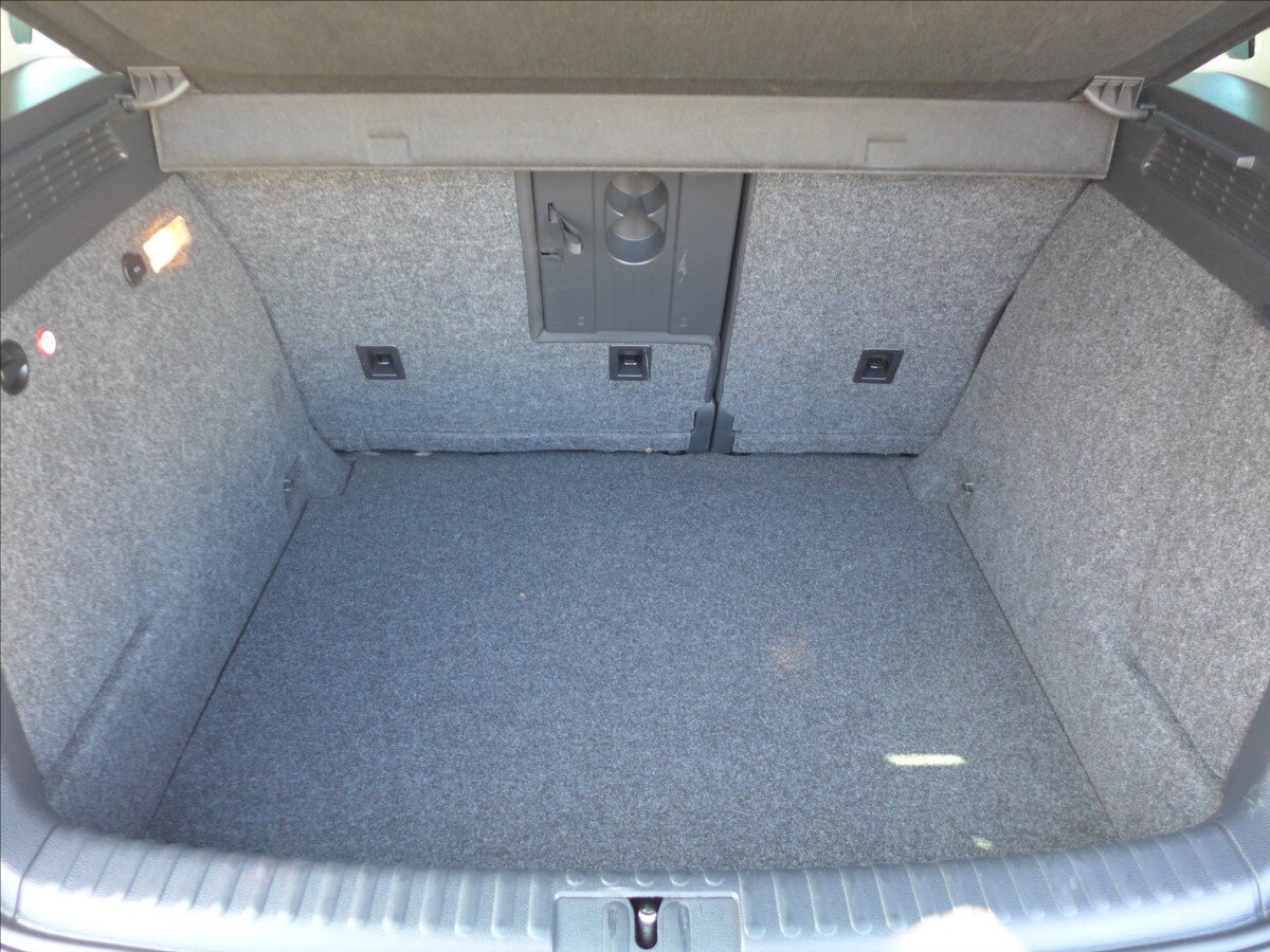 Volkswagen Tiguan SUV / Terénní 2,0 l 125 kw