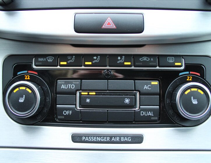 Volkswagen Passat Kombi 2,0 l 103 kw