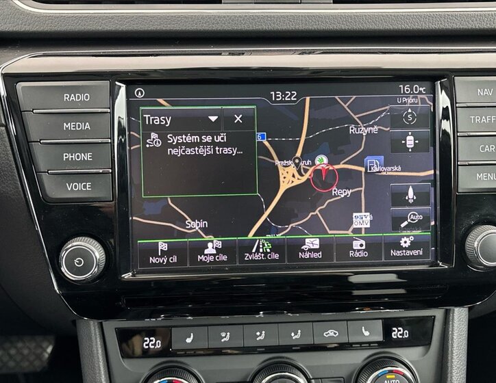 Škoda Superb Kombi 2,0 l 110 kw