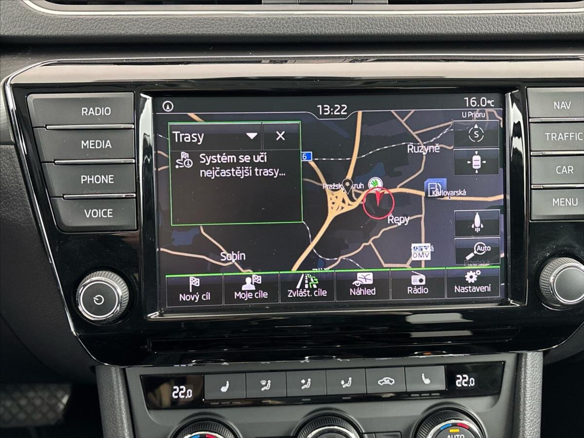 Škoda Superb Kombi 2,0 l 110 kw