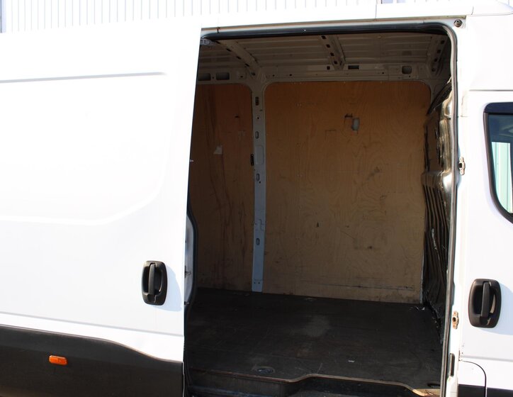 Iveco Daily Užitková 2,3 l 115 kw