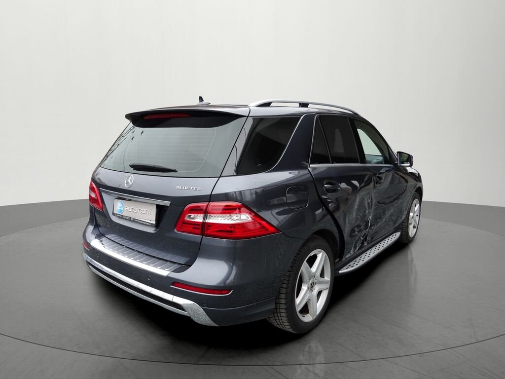 Mercedes-Benz Třídy M SUV / Terénní 3,0 l 190 kw