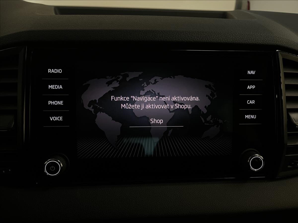 Škoda Karoq SUV 1,5 l 110 kw