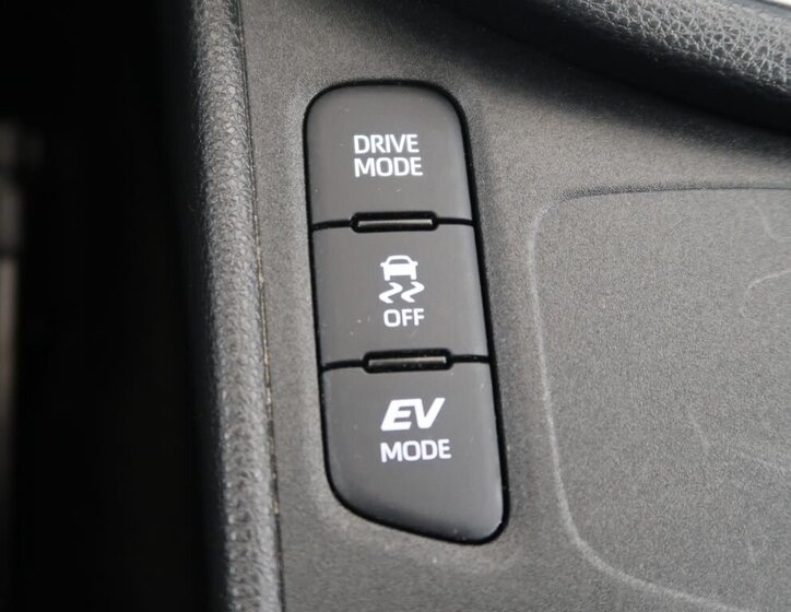 Toyota Yaris Hatchback 1,5 l 68 kw