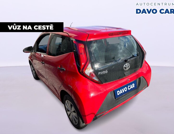 Toyota Aygo Hatchback 998,0 53 kw