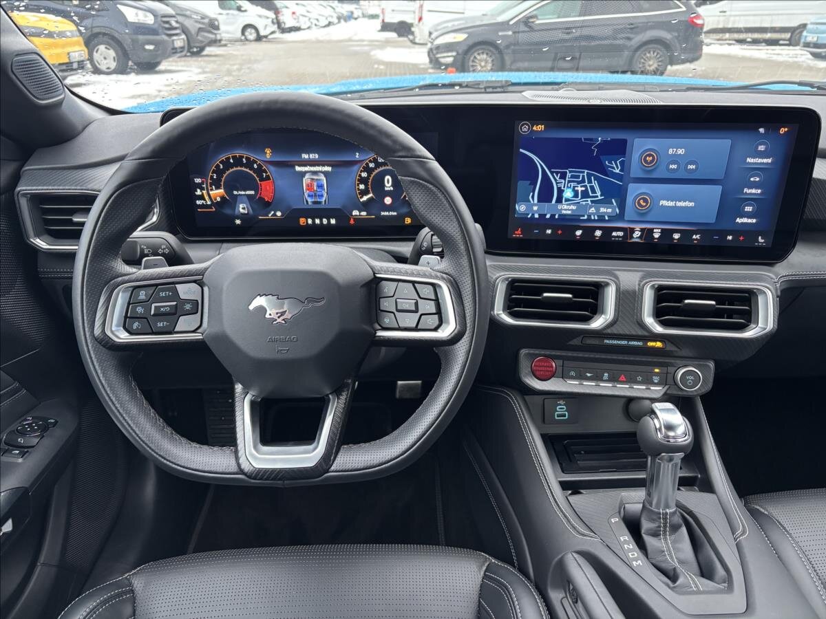 Ford Mustang Kupé 5,0 l 328 kw