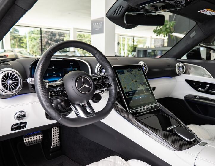 Mercedes-Benz AMG GT 5