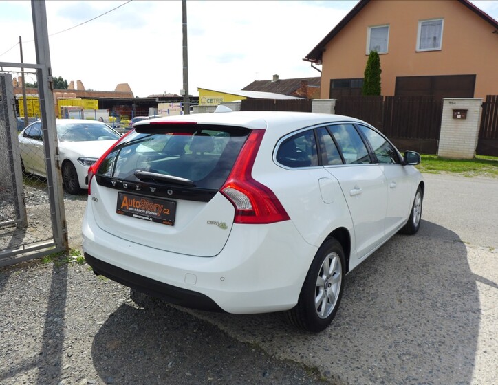 Volvo V60 6