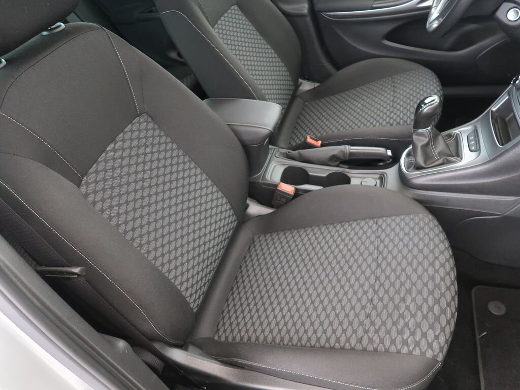 Opel Astra Hatchback 1,2 l 81 kw