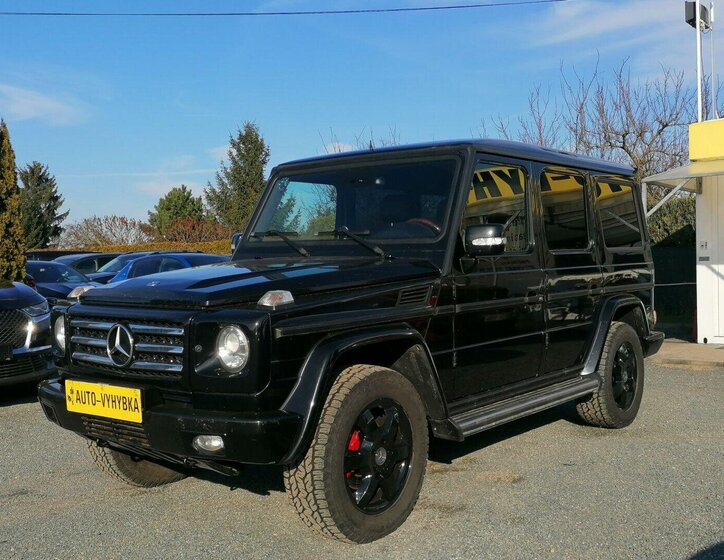 Mercedes-Benz Třídy G SUV 3,0 l 165 kw